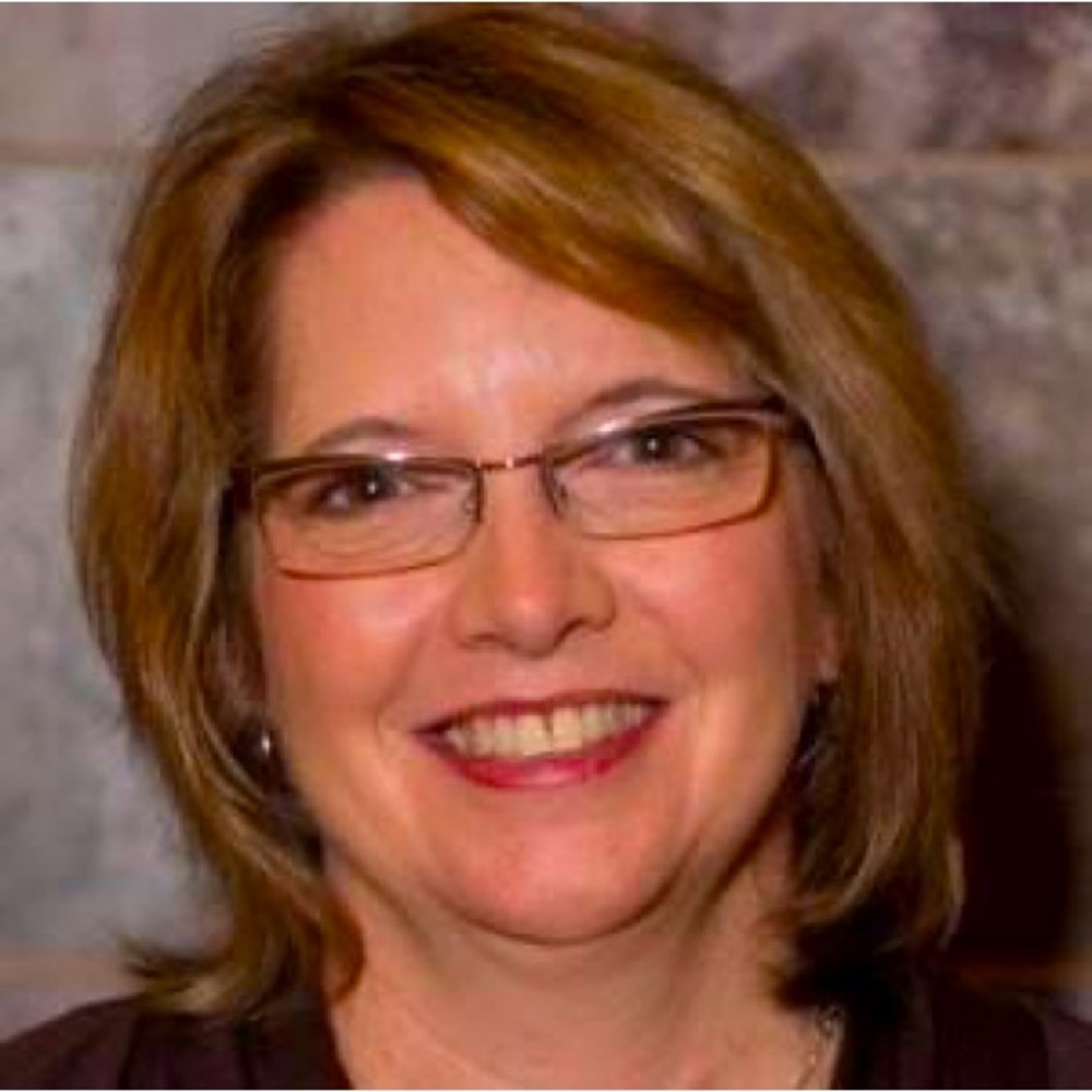 Meet your Posher, Mary Kay. Indiana born & raised; Boilermaker thru & thru.